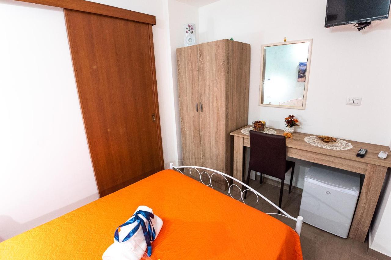 La Scalinata Bed and Breakfast Marina di Mancaversa Buitenkant foto